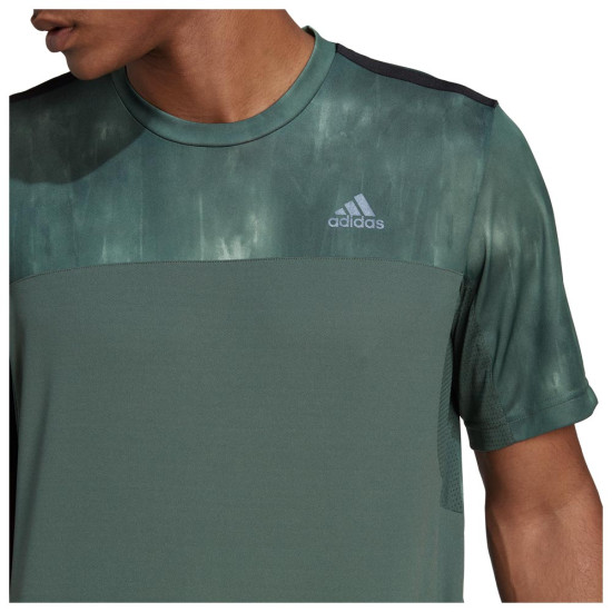 Adidas Ανδρική κοντομάνικη μπλούζα AOP Adidas Ανδρική κοντομάνικη μπλούζα AOP